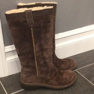 Brown Suede Thick Sole Ugg Boots Size 7